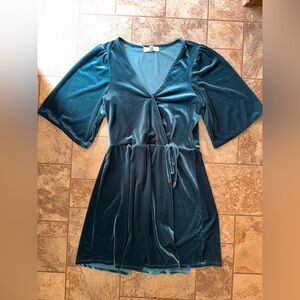 BeBop Deep green Long Sleeve Dress